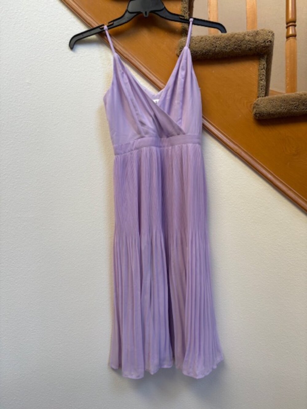 NWOT Lulus Cocktail/event dress sunburst pleats lavender chiffon never worn sz S - Picture 2 of 16